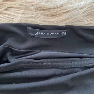 ZARA Woman Black Pencil Skirt Sz XS‎ thumbnail 3