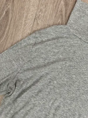 Aritzia Cropped Gray Turtleneck Long Sleeve thumbnail 2