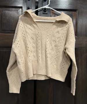 Sweater Tan Size L thumbnail 1