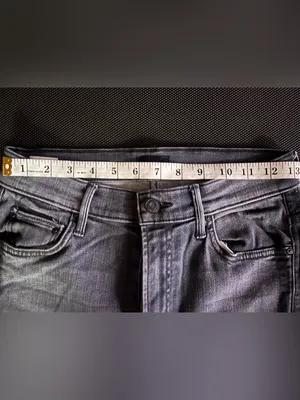 Mother Denim Insider Step Crop Fray in “Miss Moody Two Shoes Racer” size 28. thumbnail 14
