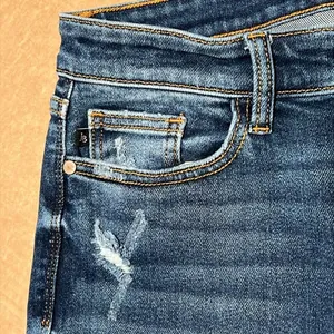 Judy Blue Mid-Rise Straight Leg Distressed Dad Jean, size 28 thumbnail 14