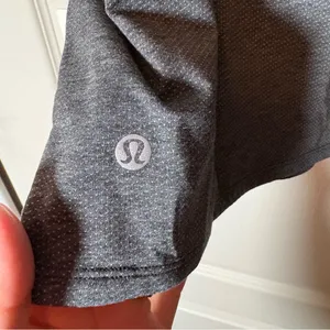 Lululemon Mile Maker Run Crew Graphic Mesh Short-Sleeve Shirt. NWT Size Large. thumbnail 5