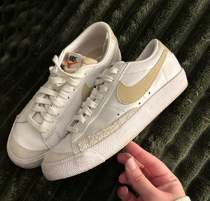 Nike Blazer Low thumbnail 1