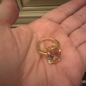 Pink gemstone ring Size 6 thumbnail 3