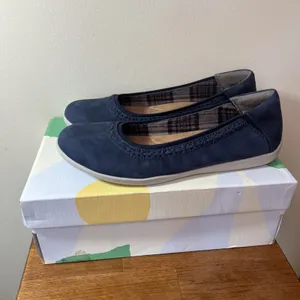 Earth Origins Fable Ballet Flats Women's 11‎ Blueberry Nubuck Comfort Shoes NIB thumbnail 2