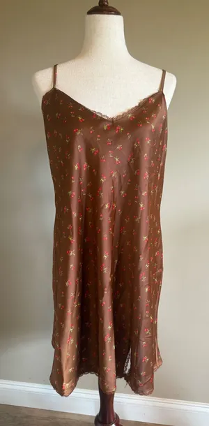 Wild Fable Brown Cherry Print Satin‎ Slip Dress Lace Trim Tie Back Large NEW thumbnail 1