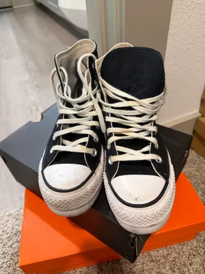 Converse Sneakers thumbnail 4