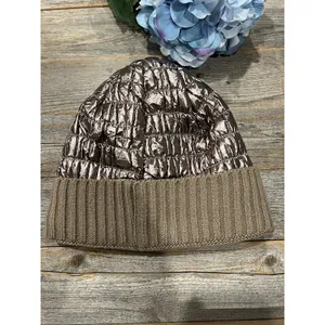 Warm‎ winter hat thumbnail 4