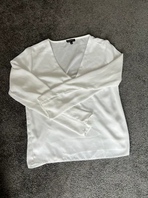Dynamite White V Neck Long sleeve thumbnail 2
