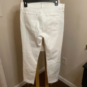 J BRAND White Distressed Cropped Jeans Raw Hem Size 31 thumbnail 2
