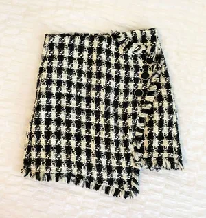J.O.A. Beautiful Tweed Asymmetrical Skirt!! thumbnail 2