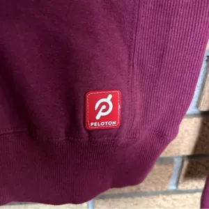 Peloton Ultimate Fleece Lined Full Zip Hoodie Women’s Size Medium Logo Active thumbnail 8
