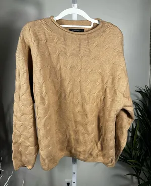 H95. Banana Republic Cable Knit Crewneck Sweater in Camel thumbnail 1