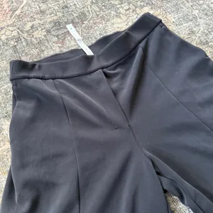 Lululemon Softstreme High-Rise Culotte black size 10 W6BPUS‎ thumbnail 3