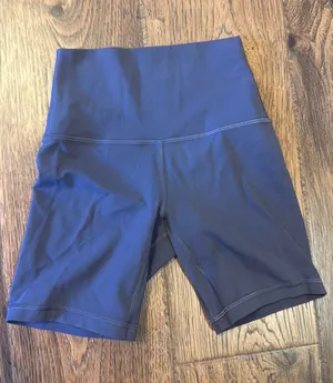 Lululemon Align 6" Shorts thumbnail 1