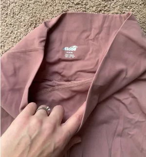 Avia Mauve biker shorts thumbnail 2