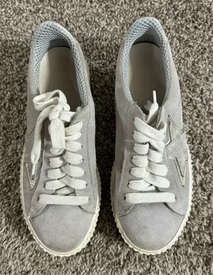 The Shoe Box Platform Tennis Shoes Size 6 thumbnail 1