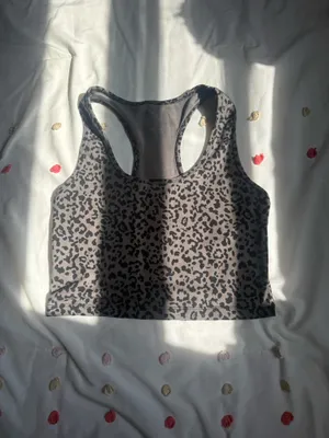 Evolution and creation cheetah print workout top thumbnail 2