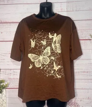 Oversized Butterfly Graphic Tee | Nwot | Women’s Large thumbnail 1