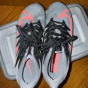Nike Zoom Fly 3 Running Shoes | Gray &‎ Pink Blast | Women’s 6 thumbnail 7