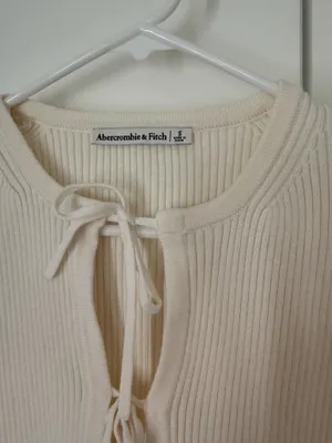 Abercrombie & Fitch Top thumbnail 2