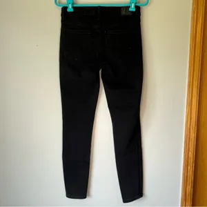 American Eagle Black Distressed NE(X)T Level Stretch Jegging Size 4 thumbnail 2