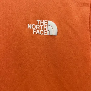 Women’s The North Face Orange Shirt Size Medium thumbnail 2