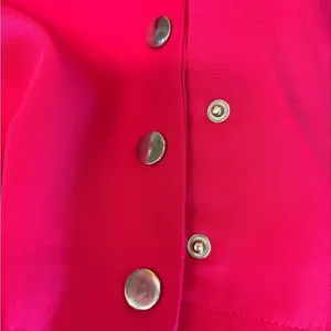 Hot Pink‎ Cropped Short Sleeve Blazer Top with Silver Snap Buttons Size M thumbnail 3