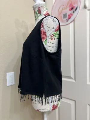 W5 black V-Neck sleeveless top with beaded thumbnail 4