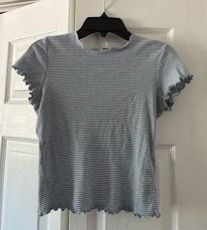 Brandy Melville Top thumbnail 1