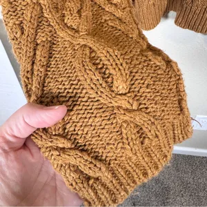 Free People Brown Cable Knit Chunky Oversized Sweater Womens L Fall Cozy Classic thumbnail 9