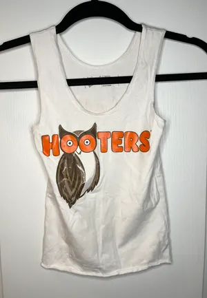 Hooters Girl Tank Top thumbnail 1