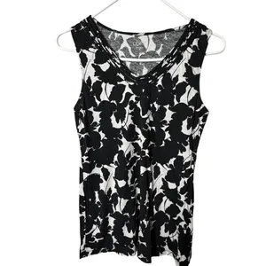 LOFT Women's Sleeveless Black and White Blouse Sz XS thumbnail 4