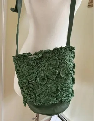 Free People Best In Show Bucket Bag in Hunter Green NWOT $108 thumbnail 4
