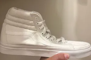 Women’s Vans Sneakers 8 thumbnail 1