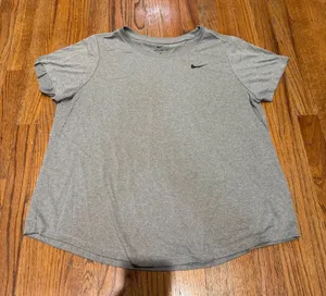 the nike tee drifit women’s tshirt thumbnail 1