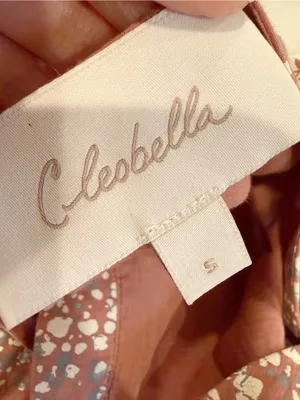 CLEOBELLA‎ Sophia Midi Dress in Marled Print Pink Flutter Sleeves Button Front S thumbnail 5