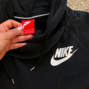 Nike Black Hoodie thumbnail 3