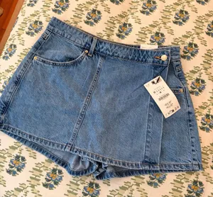 Zara Denim Skort NWT thumbnail 1
