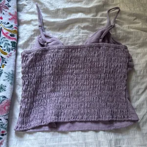Cute Purple Top Size M thumbnail 2