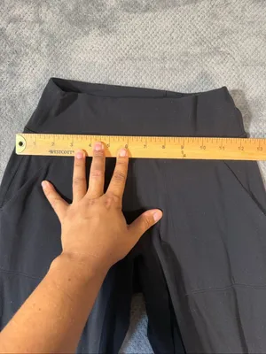Lululemon Align Size 2 Black High Rise Pocket Jogger Cuffed Athletic Pants thumbnail 10