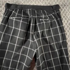 ZARA Women's Black White Windowpane Plaid Slim Ankle Dress‎ Pants Size XS thumbnail 6