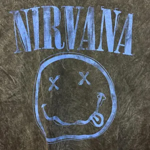 Nirvana Never Mind Smiley Face Grunge Mineral wash Tshirt size Large thumbnail 2