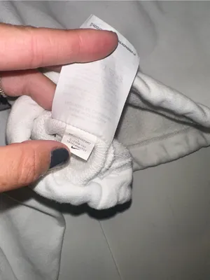 NIKE Colorblocked Logo Cropped Crewneck $60MSRP thumbnail 6
