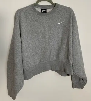 Nike Grey Cropped oversized Sweatshirt Women's size medium‎ thumbnail 1
