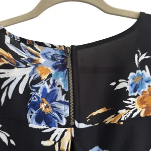 Maurices Womens XL Floral Blouse Black Blue Short Sleeve Zipper Back Top | 0135 thumbnail 3