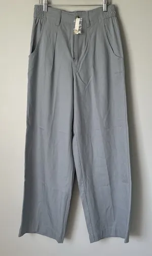 Madewell The Neale Straight-Leg Pant in Drapeweave Overcast Blue Women's Size 6 thumbnail 1