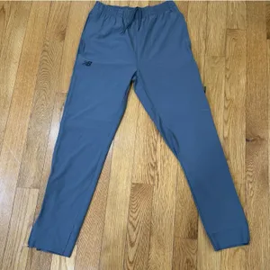 Size S New Balance Women’s Slate Blue Tapered Athletic Jogger Pants Ankle Zip thumbnail 1