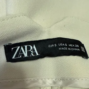 Zara Beige Pleated High Waisted Khaki Chino Straight Trouser Dress Pants Size S thumbnail 4