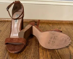 Steve Madden Carrson Suede Heeled Sandal (Women's) thumbnail 6
